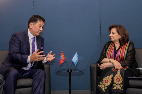 Монгол Улсын Ерөнхийлөгч У.Хүрэлсүх НҮБ-ын Эмэгтэйчүүдийн байгууллагын гүйцэтгэх захирал Сима Бахустай уулзлаа