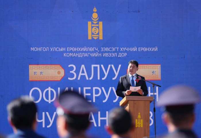 Монгол Улсын Ерөнхийлөгч У.Хүрэлсүх: Залуу офицеруудыг хөгжүүлж, нийгмийн хамгааллыг нь нэгдсэн бодлогоор шийдвэрлэх шаардлагатай
