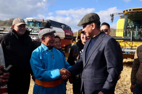 Монгол Улсын Ерөнхийлөгч У.Хүрэлсүх Сэлэнгэ, Орхон аймагт ажиллалаа