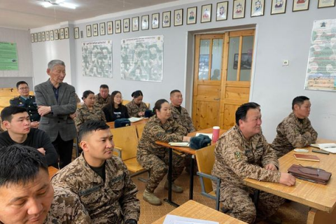 Хурандаа Ч.АЛТАНГЭРЭЛ: ПРОФЕССОР БАГШ НАРЫН СУРГАЛТ ТУЙЛЫН СОНИРХОЛТОЙ БАЙВ