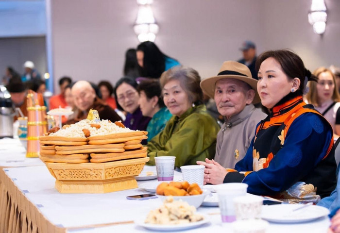 Чикаго орчмын монголчуудын Цагаан сарын хүндэтгэлийн арга хэмжээ боллоо
